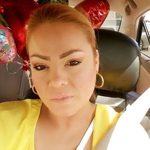 Meet your Posher, Ivette